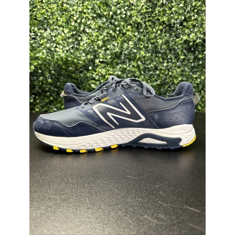 New Balance 410v8 Trail Running Shoes Men's Size 9.5-10